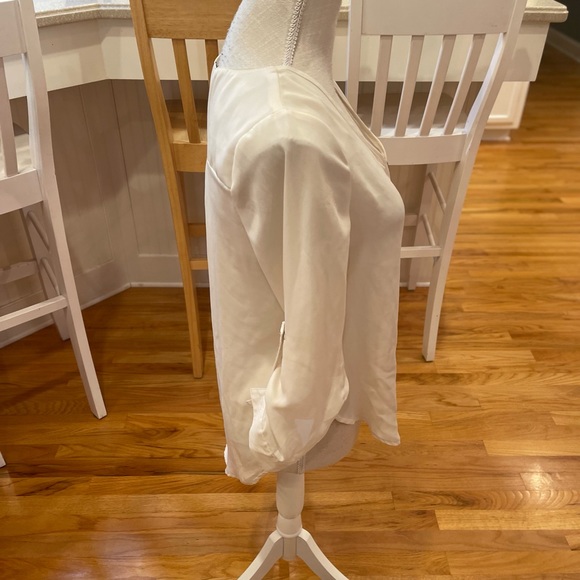 💜 5 for $25 or 3 for $18 Rue21 cream zipper blouse - Picture 4 of 7